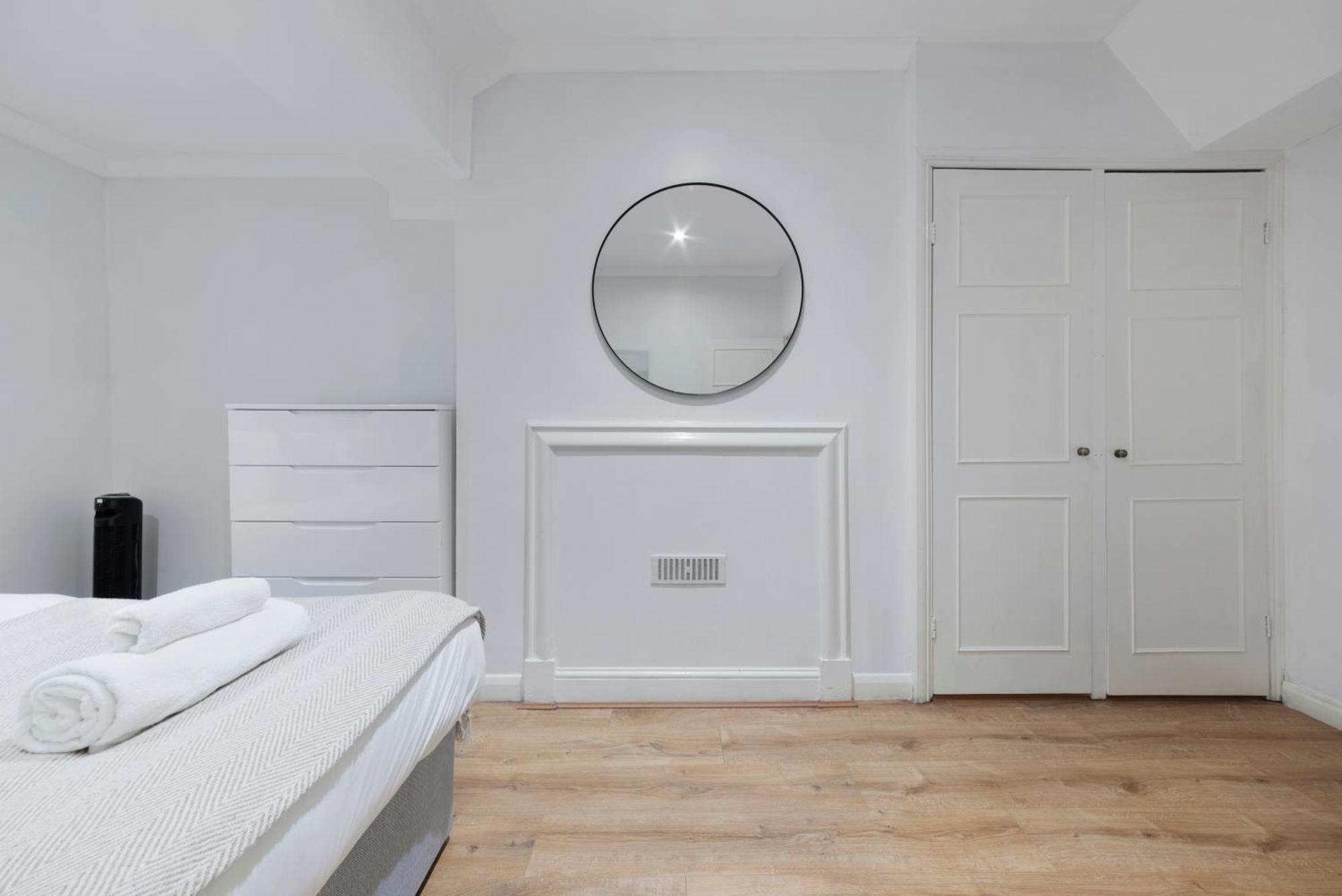 2 Bed Piccadilly Apartment 4 伦敦 外观 照片
